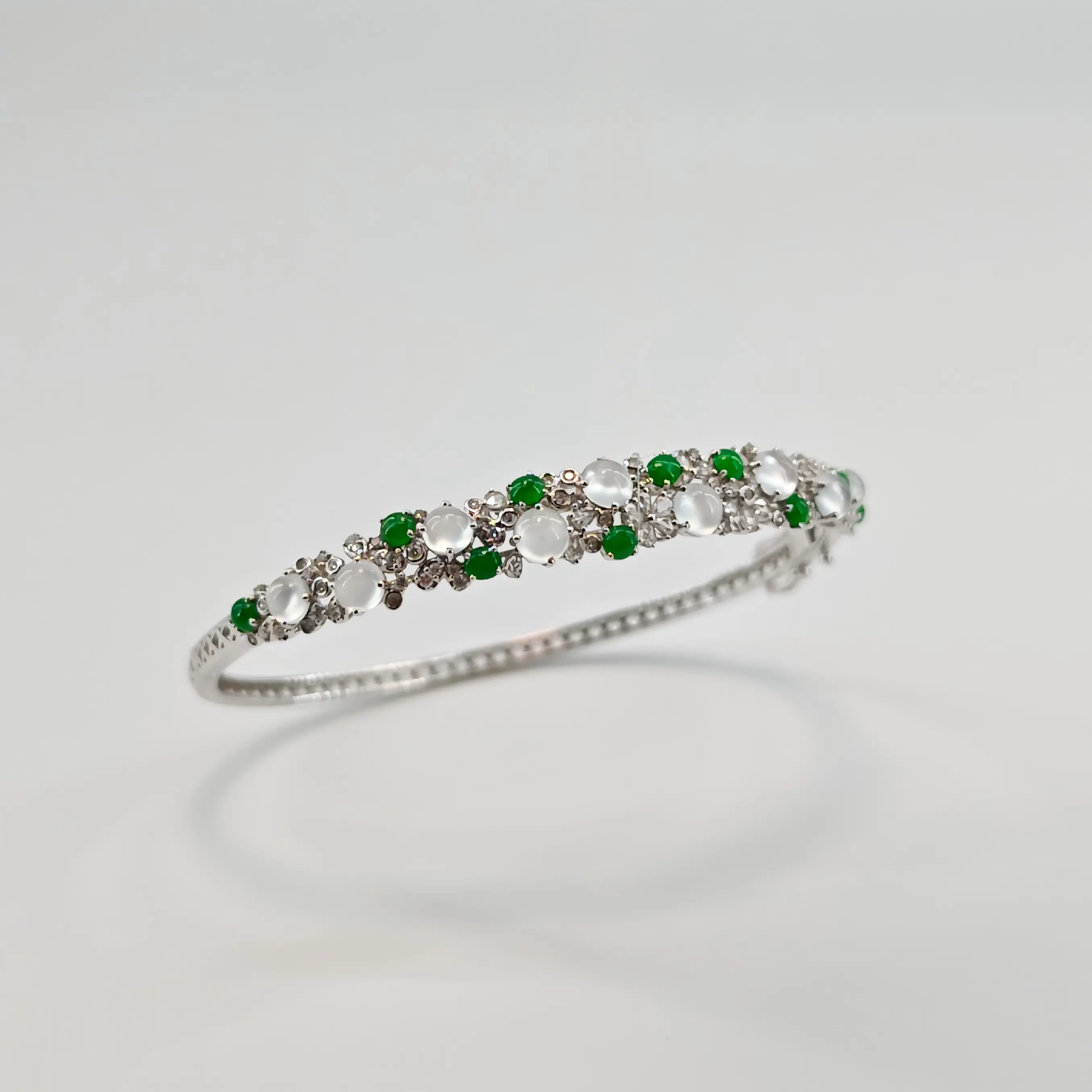 Myanmar Vivid Green Cabochon Jadeite Bangle