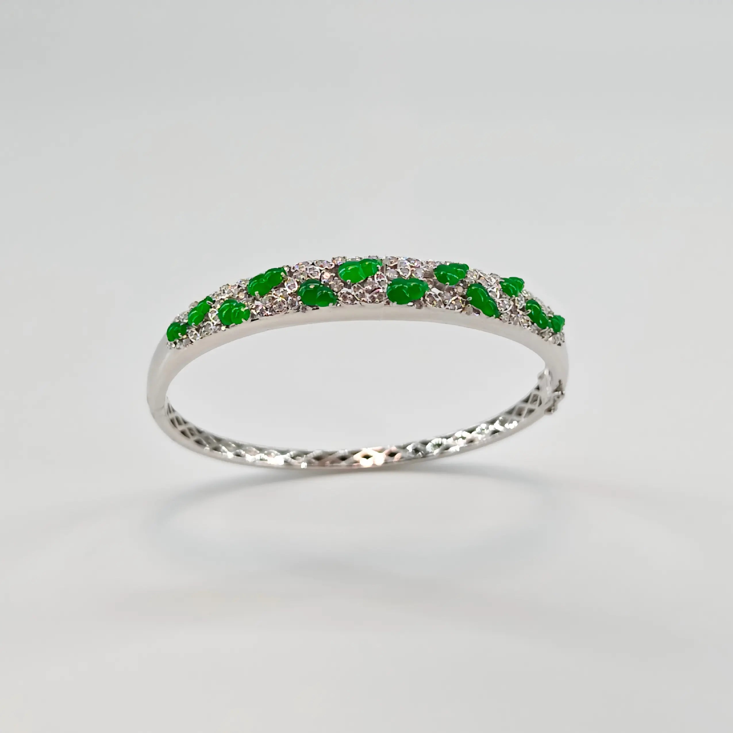Myanmar Vivid Green Gourd Jadeite Bangle