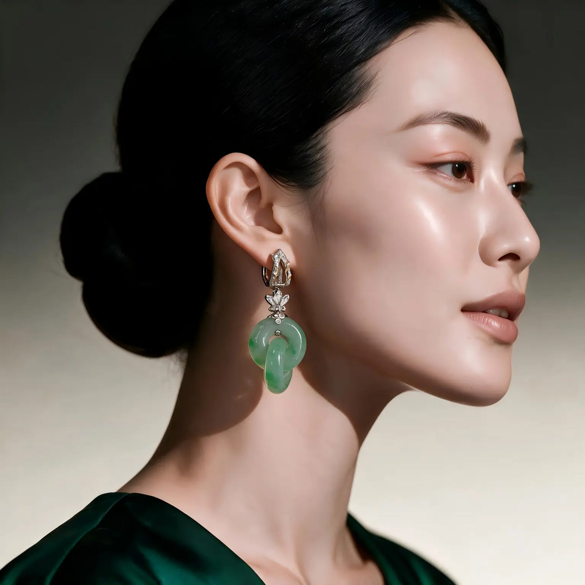Burmese Imperial Green Interlocking Rings Jadeite Earrings